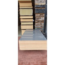 21. Okoume 16,5 mm HPL Donker grijs 2- zijdig  21. Okoume 16,5 mm HPL Donker grijs 2- zijdig