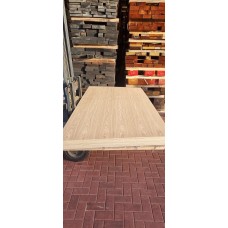 32. Berken 10 mm Eiken dosse b.m. 1- zijdig 