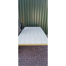 29. V313 MDF 7 mm  Eiken kwartiers, bookmatch 1- zijdig