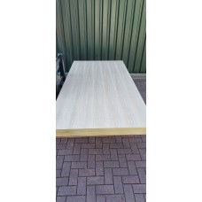 30. V313 MDF 31 mm  Eiken kwartiers Bookmatch 2- zijdig