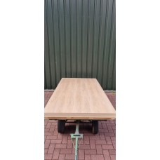 304. 10mm Populier multiplex HPL Eiken / HPL Wit 304. 10mm Populier multiplex HPL Eiken / HPL Wit