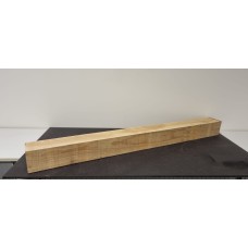 Beuken rib  100x100 mm - lang 120 cm